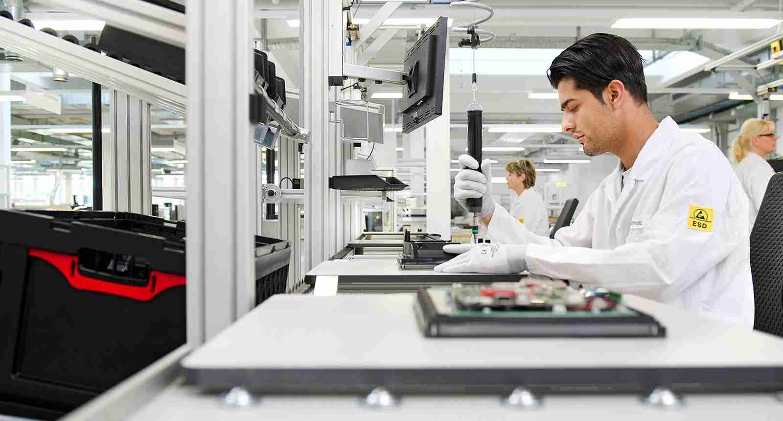 Production U-Experten We make smart products photo