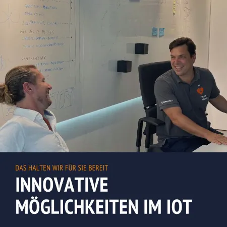IoT Innovativ Web Summit photo with client